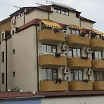 Otel Strinava Primorsko
