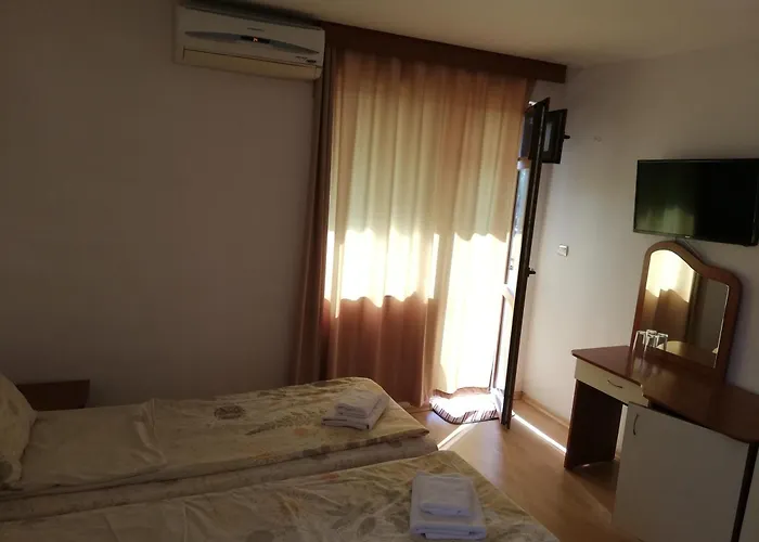 Strinava 3* Приморско